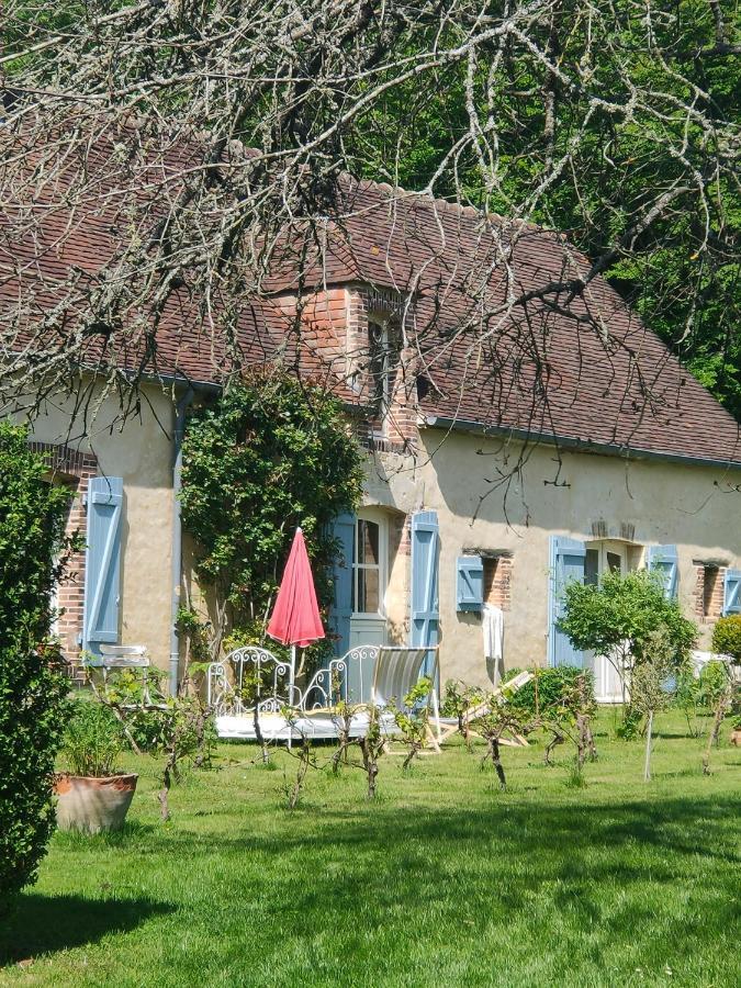 Chambre D'Hotes La Ferme Du Pre-Martin La Genevraie Bagian luar foto
